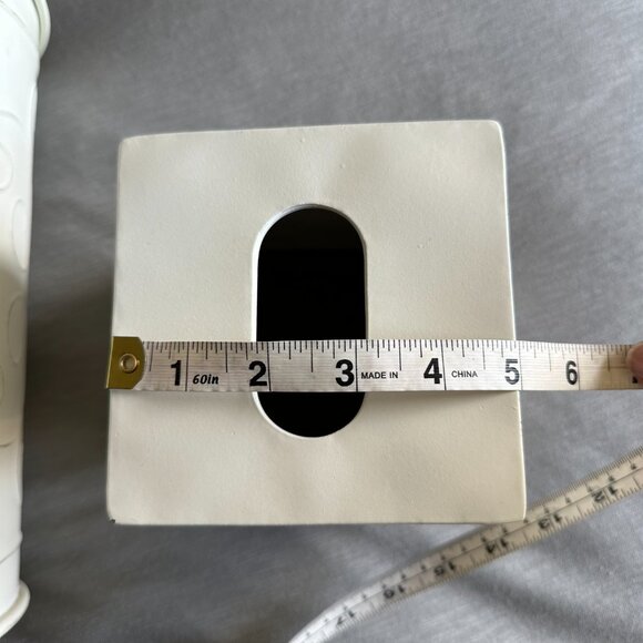 Distressed Metal Trash Can and Tissue Cover Bathroom Set - Picture 9 of 9